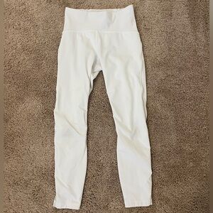 Lululemon Women’s Yogapants Size 6 White